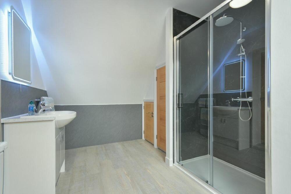 The Chevy Villa Seahouses Exterior photo