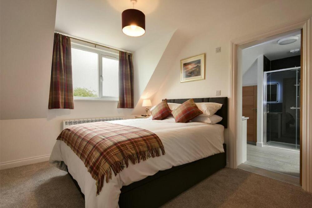 The Chevy Villa Seahouses Exterior photo